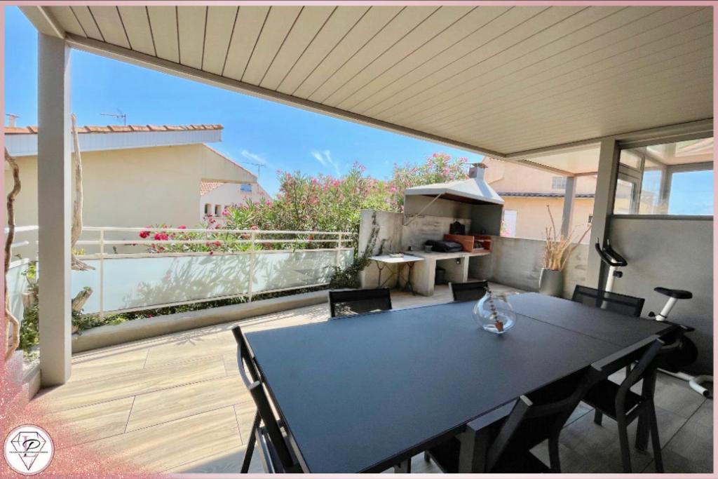 Les Mouettes, Bel Appartement A 50M Des Plages De วัลราส์-ปลาจ ภายนอก รูปภาพ